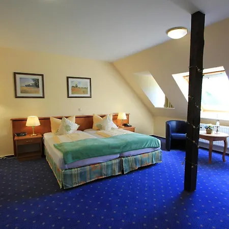Residenzia Grenadier Hotell 3*