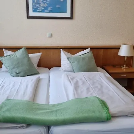 Residenzia Grenadier 3*